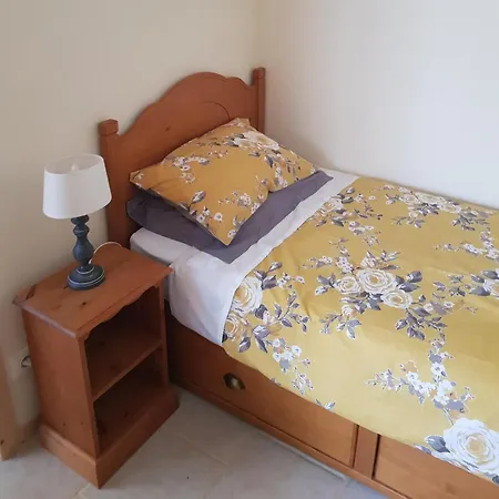 Villa Inviting 3-bed In Chateau-Garnier